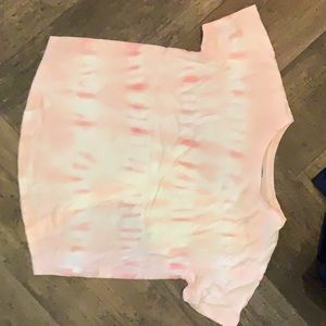 Old Navy tie pink dye tee shirt
